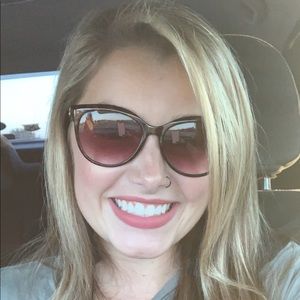 Meet your Posher, Sydney